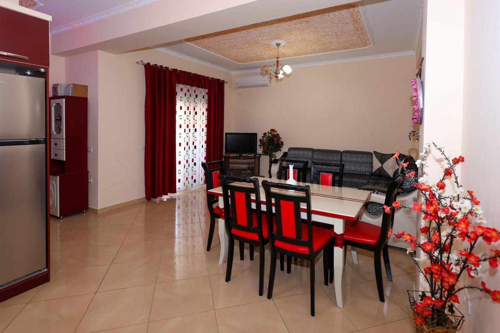 Rio'S Apartment Berat Exterior photo
