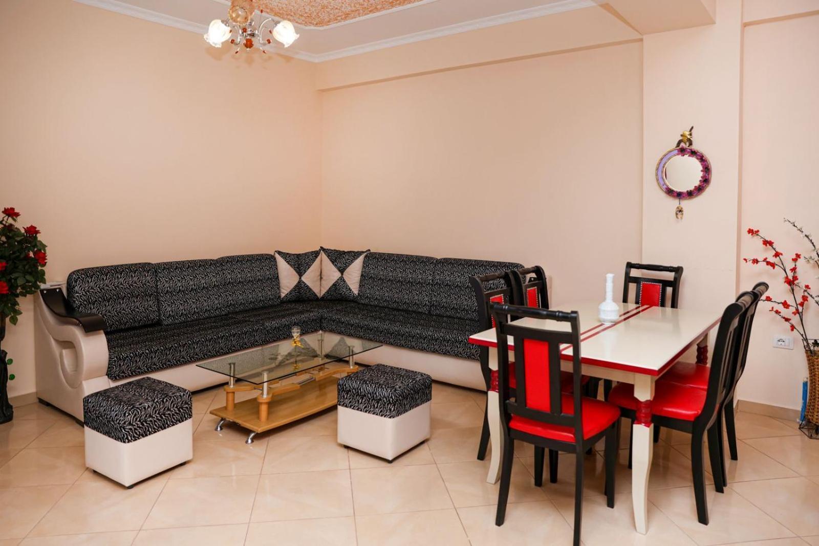Rio'S Apartment Berat Exterior photo