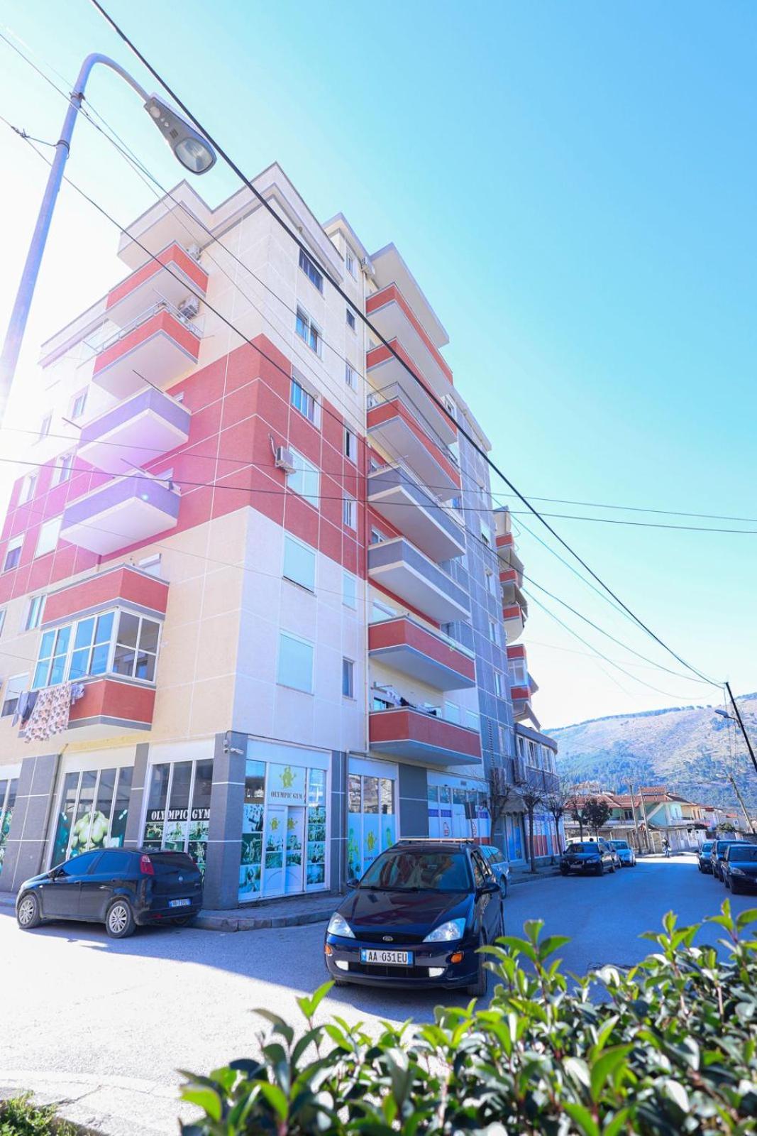 Rio'S Apartment Berat Exterior photo